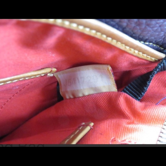 Dooney & Bourke Purse - Picture 5 of 7